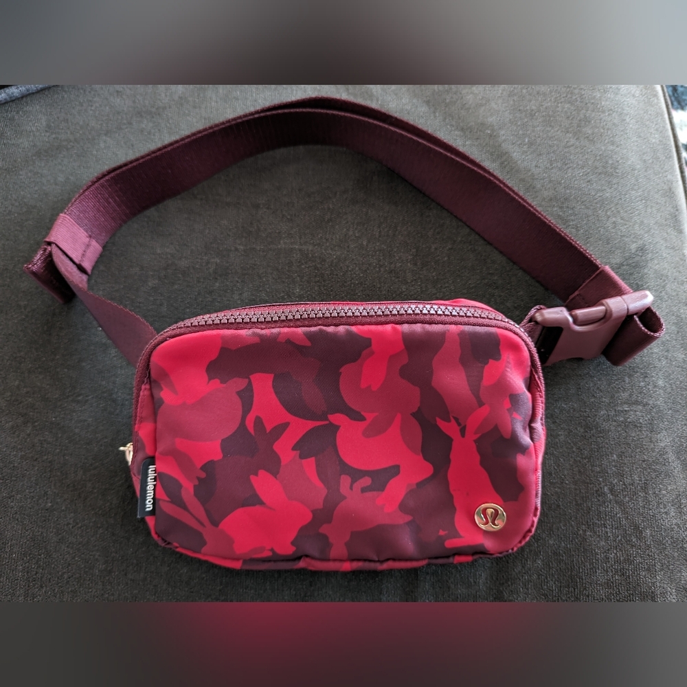 Lululemon Lunar Rabbit Camo Belt Bag